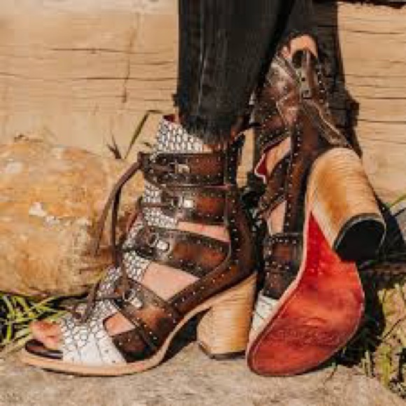 Freebird  Brown and White Women's Heeled Sandals - Picture 1 of 12